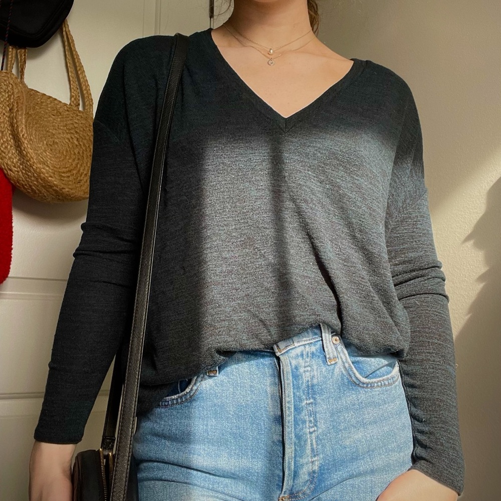 Aritzia Wilfred Free Sweater